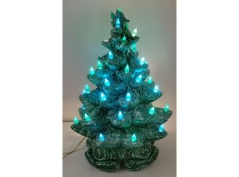 Vintage Atlantic Mold Snow Covered Lighted Blue And Green Ceramic Tree