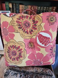 Indoor/Outdoor Flower Cushion