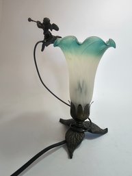 Nice Metal And Stained Glass Tulip Shape Lamp