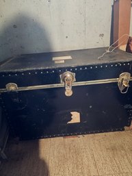 Vintage Trunk, Filled With Linen