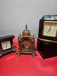 Three Quartz Clocks Mantle Clocks