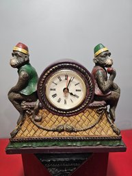 Beautifull Heavy Cast Monkey Quartz Mantle Clock, Resin