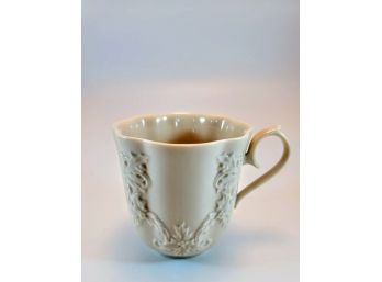 Lenox SPECIAL Mug Teacup Embossed Beautiful 3 3/4' Tall