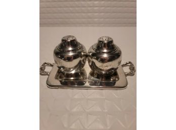 Pair Of Vintage De La Pena Silverplate Salt And Pepper Shakers RARE, With Plate