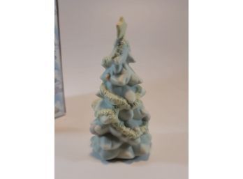 Precious Moments Sugar Town 528684 Christmas Tree Figurine 1992