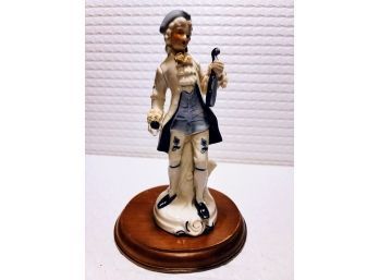 VINTAGE VICTORIAN GENTLEMAN PORCELAIN FIGURINE 9' TALL WITH LACE, PERFECT