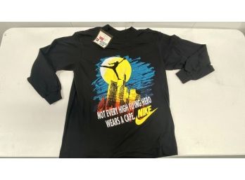 Rare Original Michael Jordan (Air Jordan) Men's Pullover Shirt From The Early 1990's.
