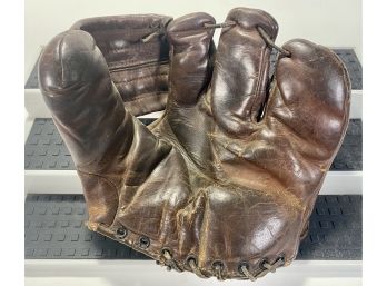 1930's Original Spalding Joe Dimaggio Glove