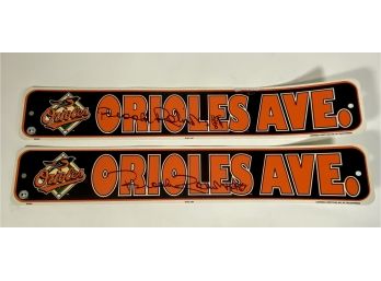 Pair Of Hall Of Famer Brooks Robinson Signed Baltimore Orioles Placards