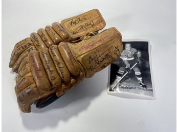 Rare Circa. 1940's Providence Reds Game Used Hockey Gloves Signed By Team & Zellio Toppazzini