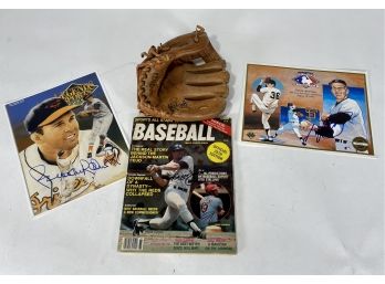 MLB Hall Of Fame Autograph Lot With Reggie Jackson, Brooks Robinson, George Brett, Gaylord Perry
