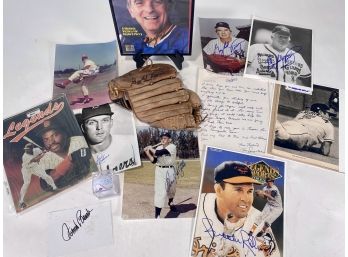 Baseball Hall Of Famer Player Autograph Lot, Tony Gwynn, Johnny Bench, Robin Roberts, Gaylord Perry And More