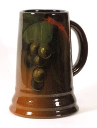 WELLER POTTERY LOUWELSA MUG WITH HAND-PAINTED GRAPEVINE DESIGN, 19TH - EARLY 20TH CENTURY