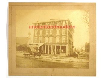 LARGE AND SCARCE ANTIQUE ALBUMEN PHOTO OF A BUSINESS BLOCK IN HARTFORD, CT, CIRCA 1880s