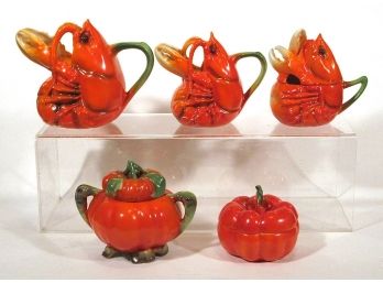 LOT OF ANTIQUE ROYAL BAYREUTH LOBSTER AND TOMATO NOVELTY WARES, CIRCA 1900 - 1910