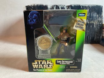 Star Wars Luke Skywalker In Endor Gear Figure