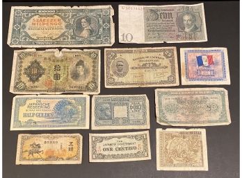 Currency Lot (see Pictures)