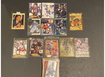 28 Hockey Cards