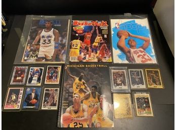 Basketball Magazine's And Cards ( 90-91 Sticker Album Including Michael Jordan )