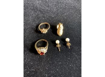 Jewerly Lot, 2 Rings, Pineapple Pin, And Earrings