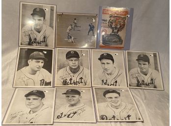 Detroit Tigers Lot Of Headshots, Photos, And Souvenir Score Book