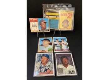 Vintage Late 1960s Baseball Cards :Al Kaline , Rusty Staub, Frank Robinson Cards Plus 1990 Mickey Mantle Cards