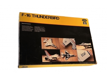 Testors F-16 Thunderbird Model Kit