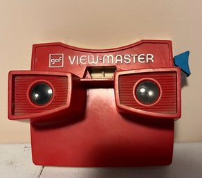 Vintage Red Plastic Viewmaster Stereoscope