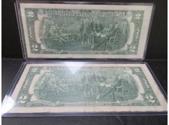 Pair Of 1976 Two Dollar Bills - SHIPPING AVAILABLE