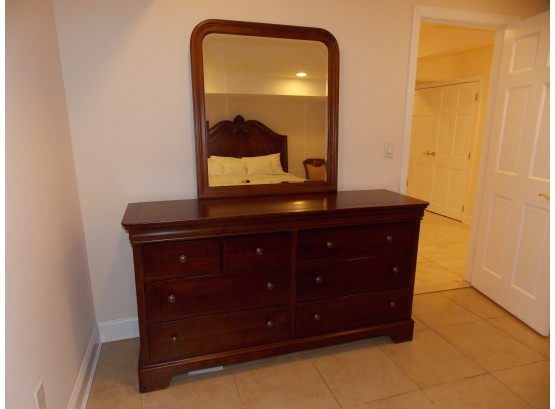 Stanley Furniture Dresser W/ Mirror
