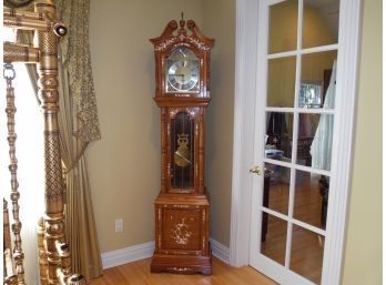 Exotic Wood Hermle Germany Grantfather Clock