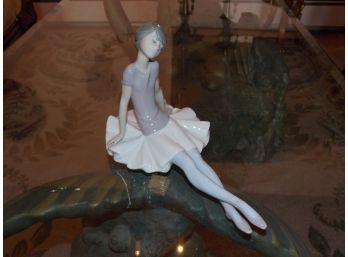 Lladro Dancer Ballerina