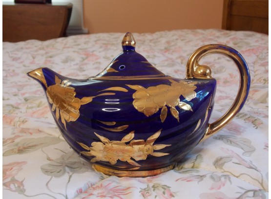 Aladdin Teapot
