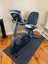 243 Life Fitness R3 Exercise Cycle