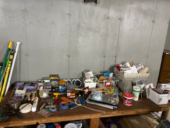 Items On Top Of Workbench (272)