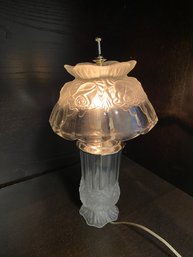 Lot 040 Vintage Glass Lamp