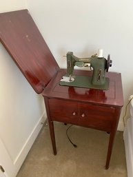 032 Dressmaker Sewing Machine