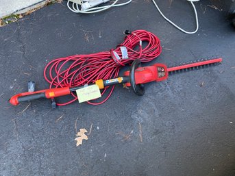 Lot 150 Homelife 17 Trimmer And Ext Cord