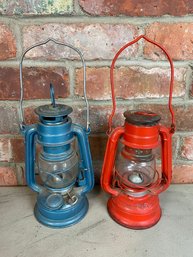 025 Lot Of 2 Small Lanterns Made In China And Japan
