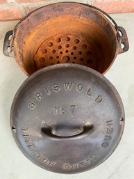 030 Griswold No 7 Tite Top Dutch Oven