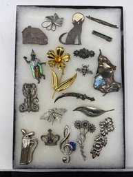 Lot Of Sterling Silver Pins / Brooches - 145g