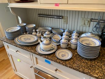 178 Lot Of Riceware Dishes