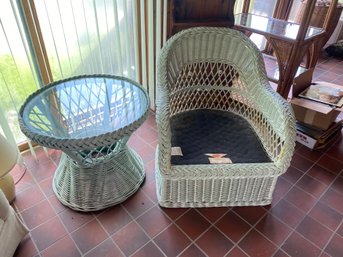 193 Henry Link Wicker Chair And Table