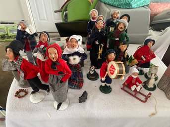 Lot 366 Byers Choice Carolers And Accessories