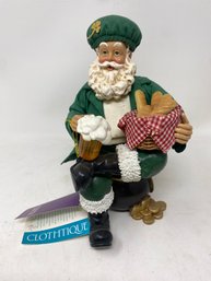 Lot 019 Clothtique Irish Santa With Beer