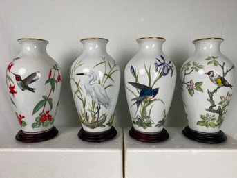 Franklin Porcelain Bird Vases (036)
