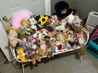 Stuffed Animal Lot (083)