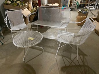 Iron Outdoor Furniture Lot 2 Of 2 (193)