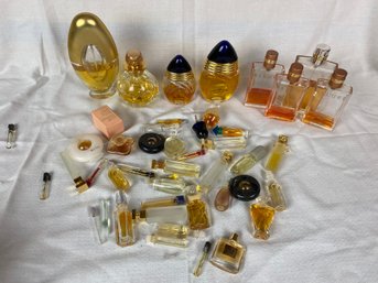 Women's Perfume Lot (222)