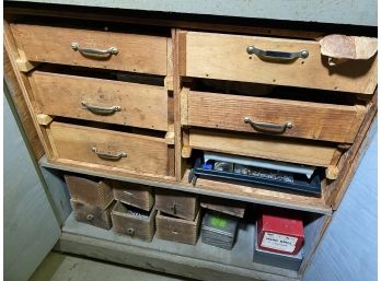 Drawer Contents - Corner Cabinet